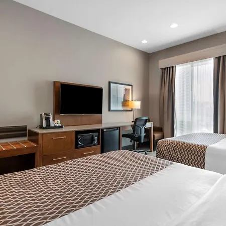 Best Western Plus East Side Saskatoon Exterior photo