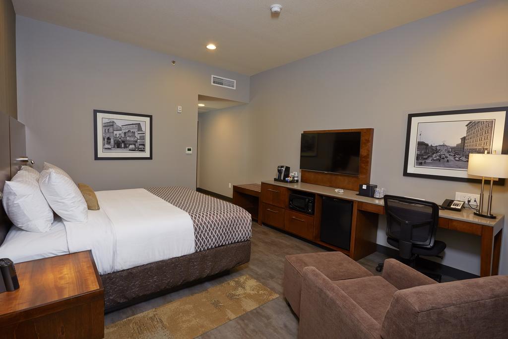 Hotel Western East Side 3*